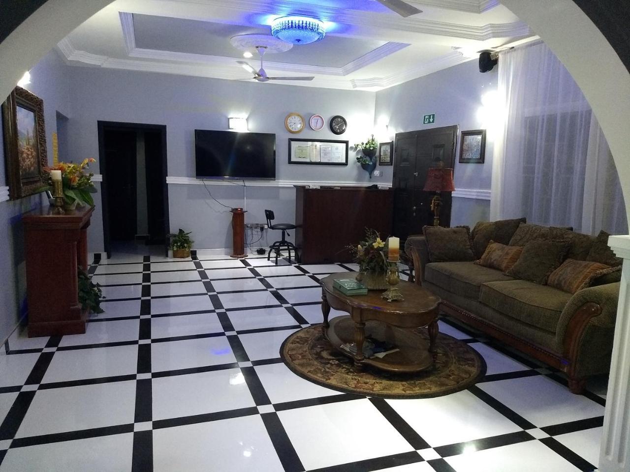 The Winford Boutique Hotel Achimota Taifa Экстерьер фото